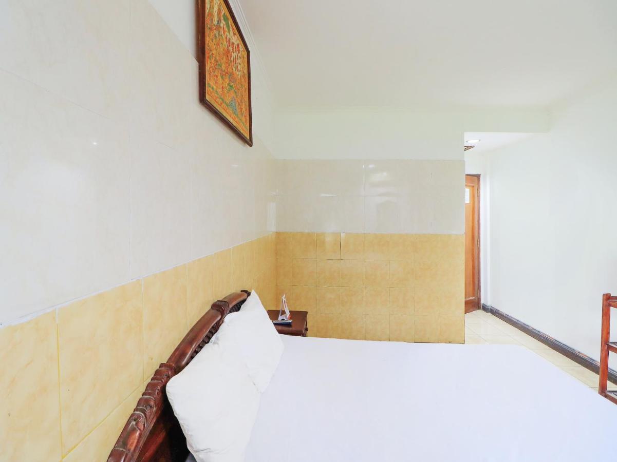 Oyo 91608 Hotel Gatsu Indah Denpasar Exterior foto
